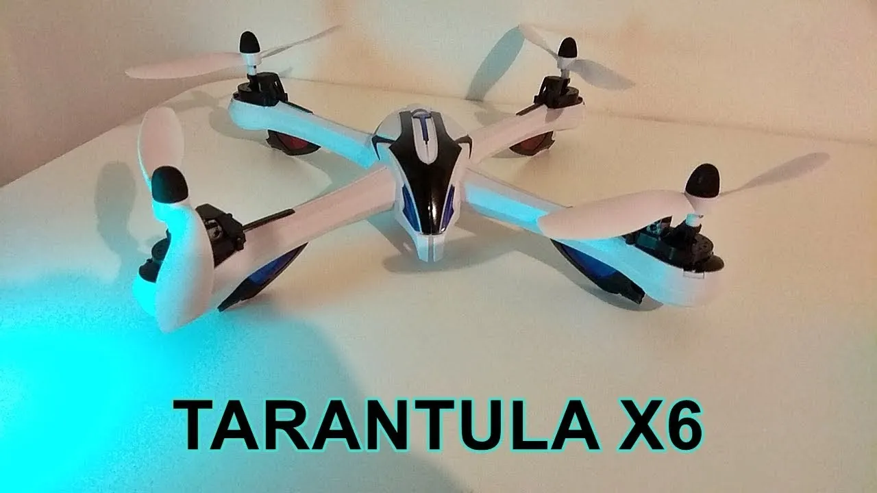 /img/21413-tarantula-x6-drone-flying.webp